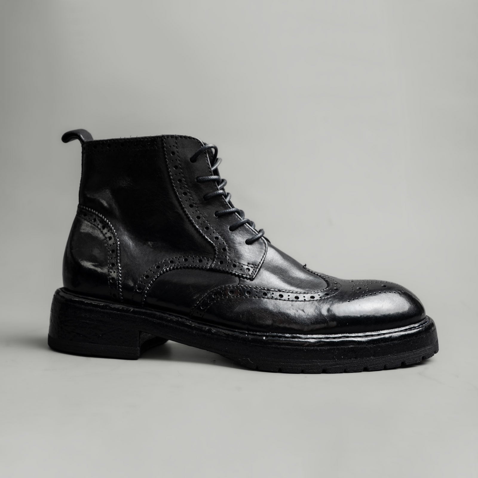 Washed Leather Brogue Work Boots