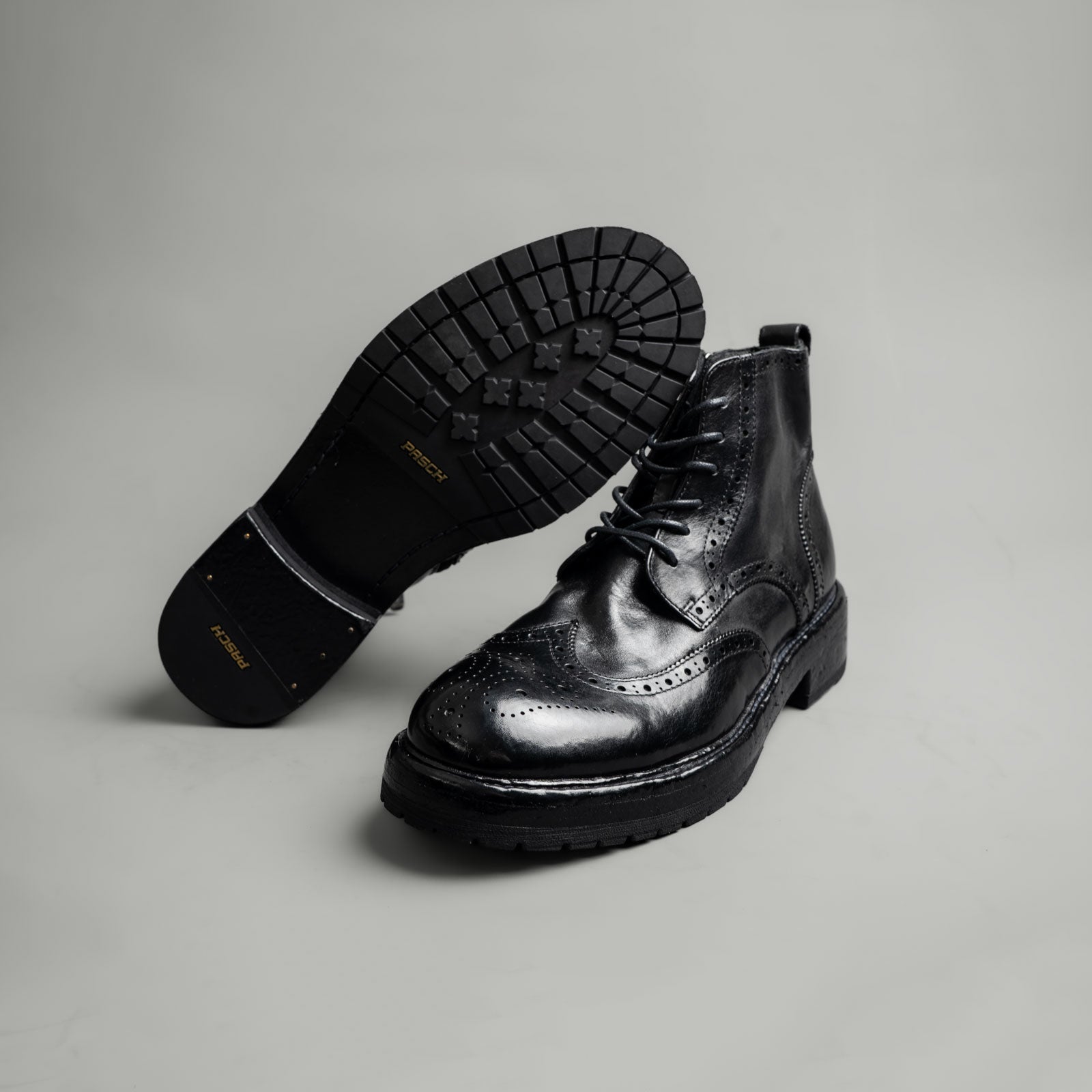 Washed Leather Brogue Work Boots