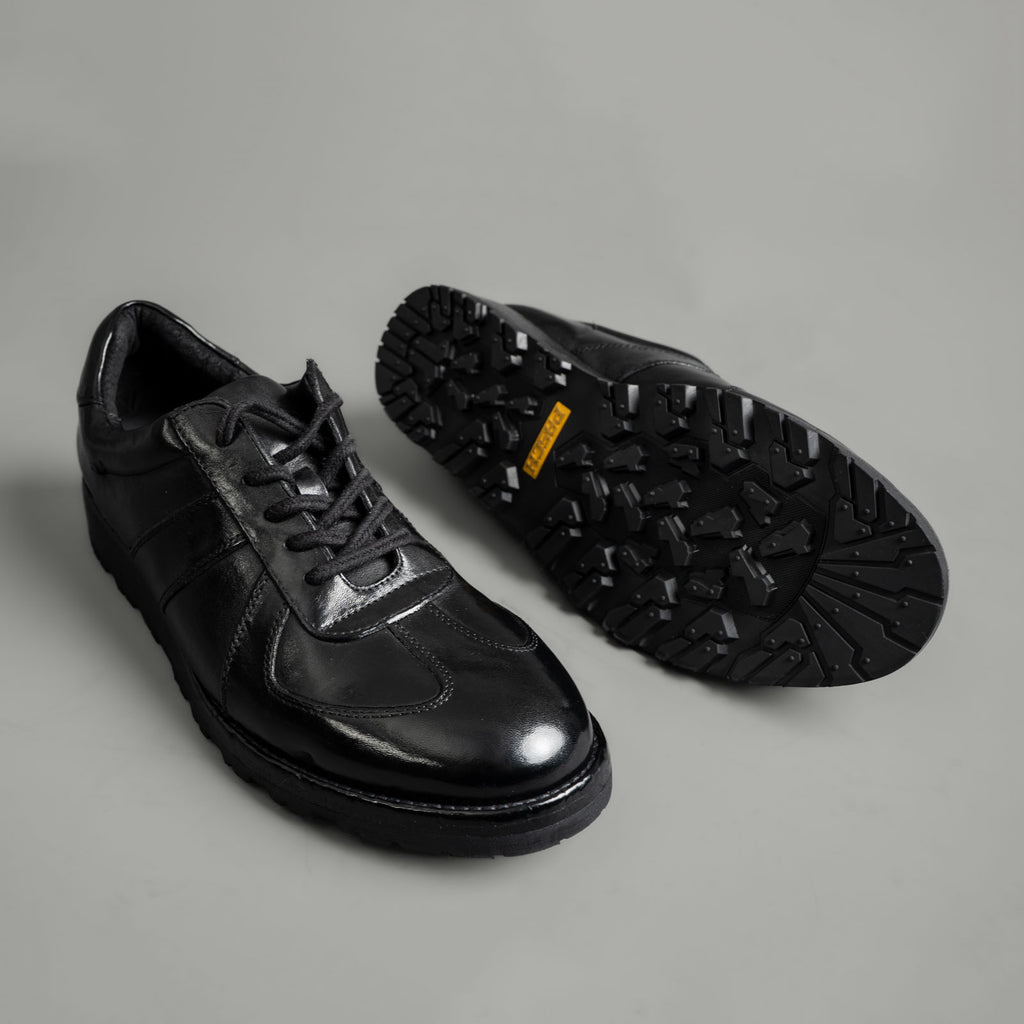 Washed Polished Leather Lug Sole Shoes