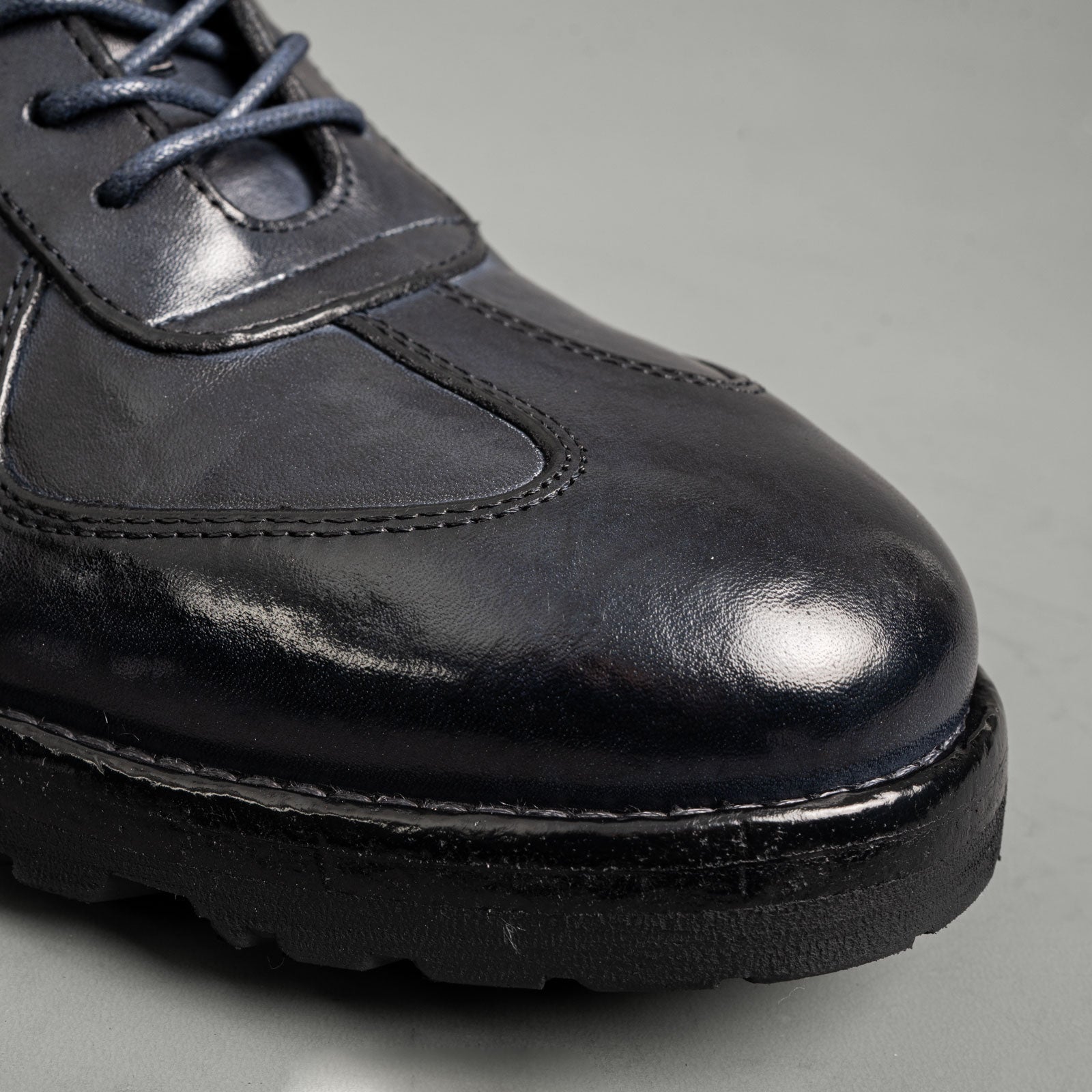 Washed Leather Lace-Up Shoes Ink Navy