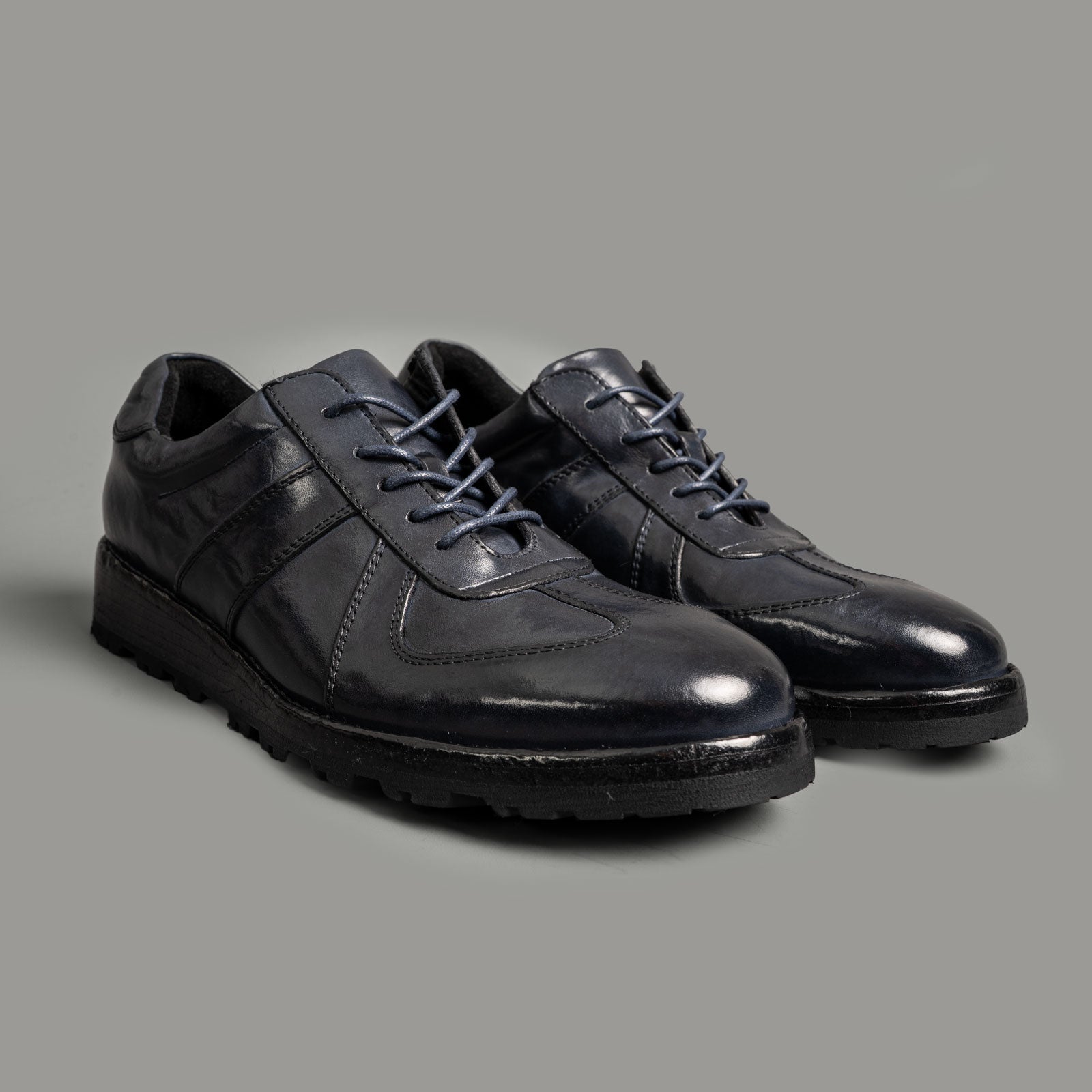 Washed Leather Lace-Up Shoes Ink Navy