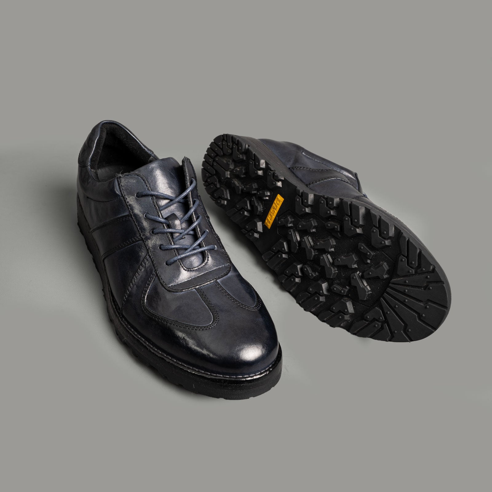 Washed Leather Lace-Up Shoes Ink Navy