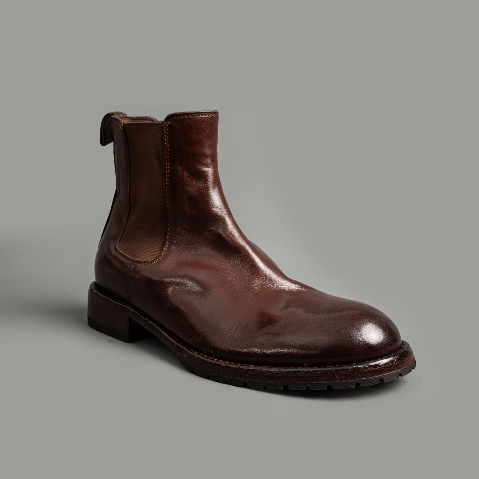 Washed Leather Chelsea Boots Mahogany