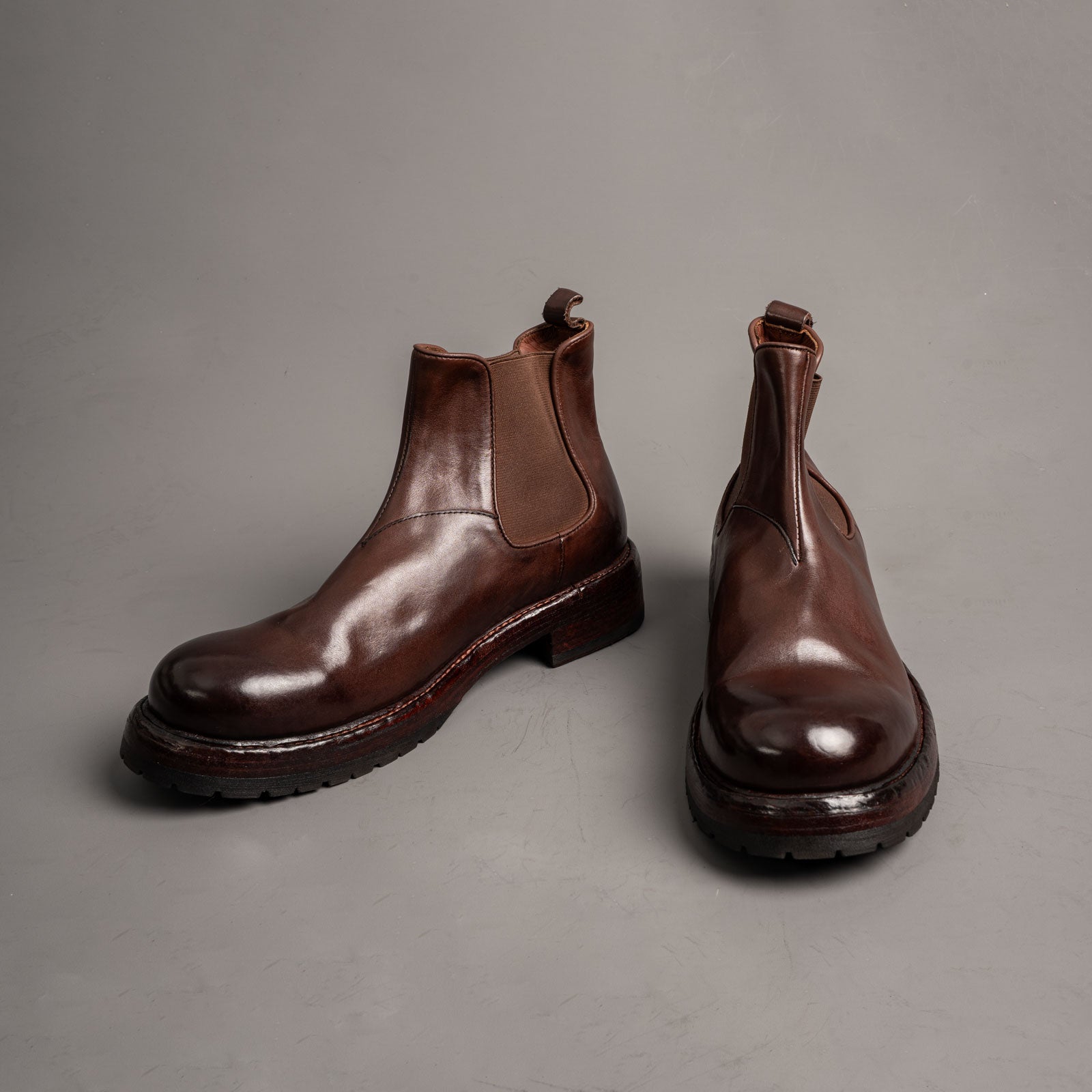 Washed Cowhide Leather Chelsea Boots