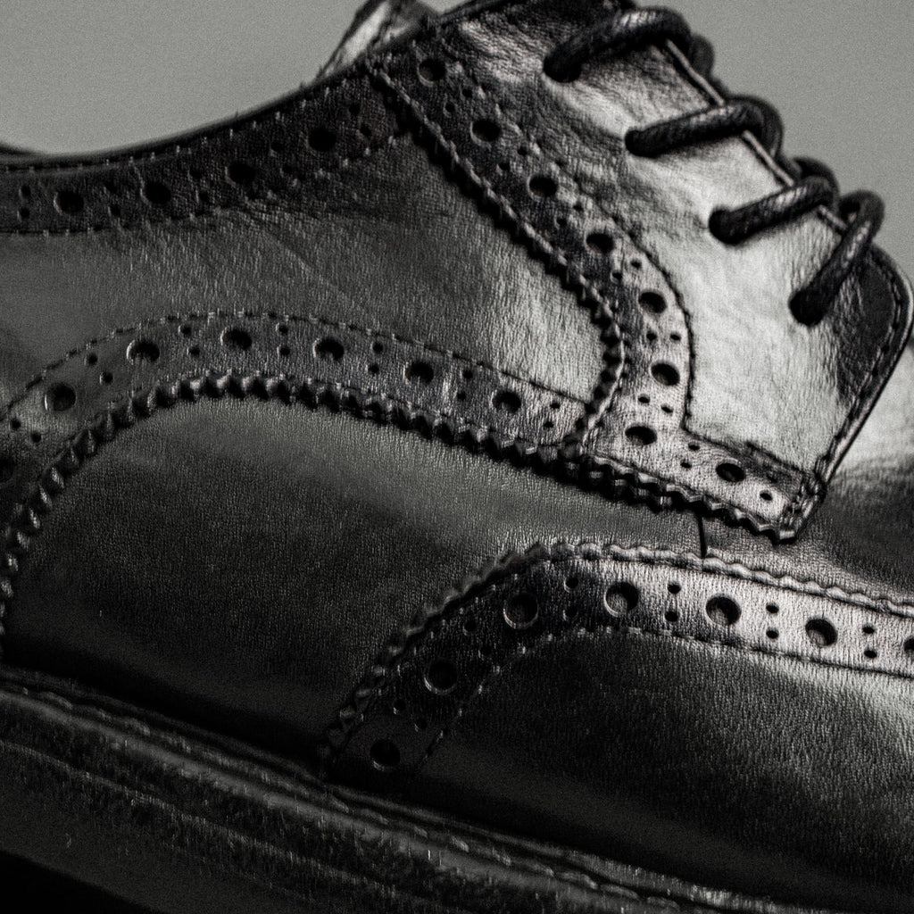 Washed Polished Leather Derby Shoes Black