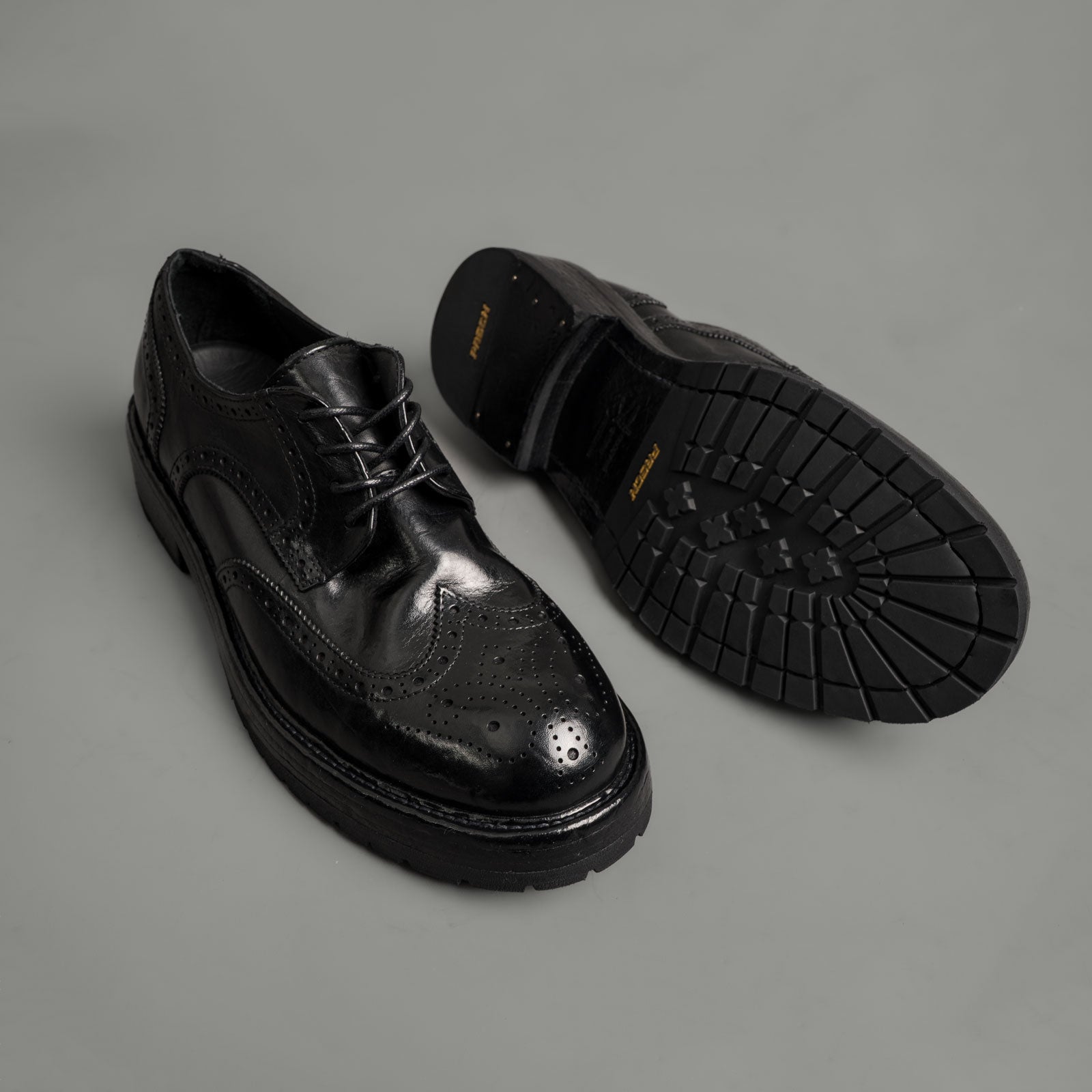 Washed Polished Leather Derby Shoes Black