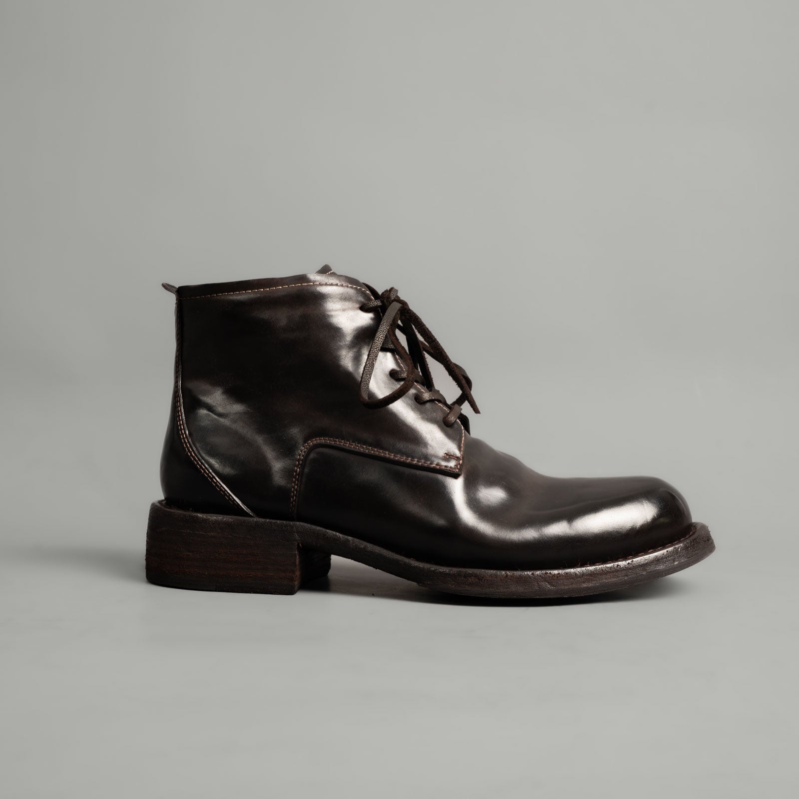 Washed Cordovan High-Top Chukka