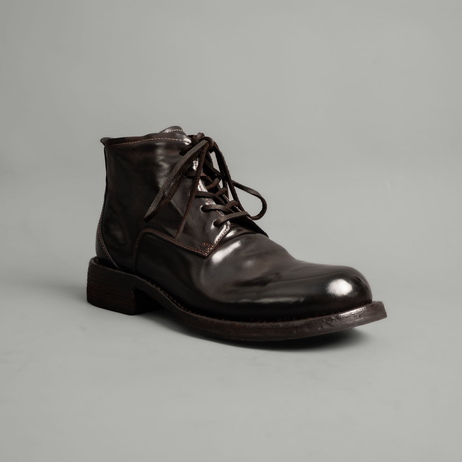Washed Cordovan High-Top Chukka