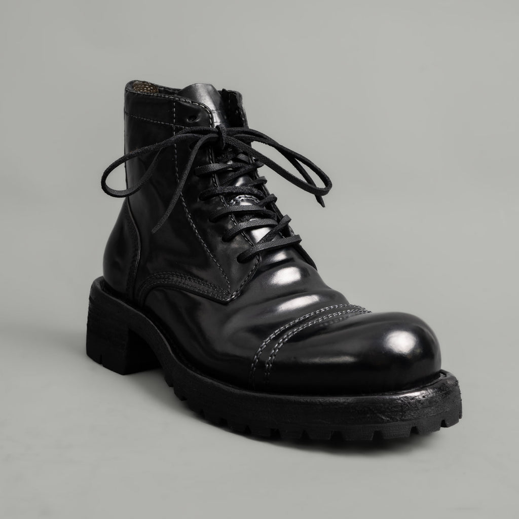 Washed Shell Cordovan Vibram Boots Black